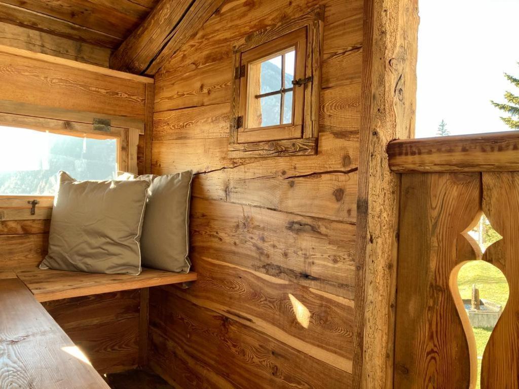 La Placette - Albergo Diffuso E Trattoria Usseaux Dış mekan fotoğraf