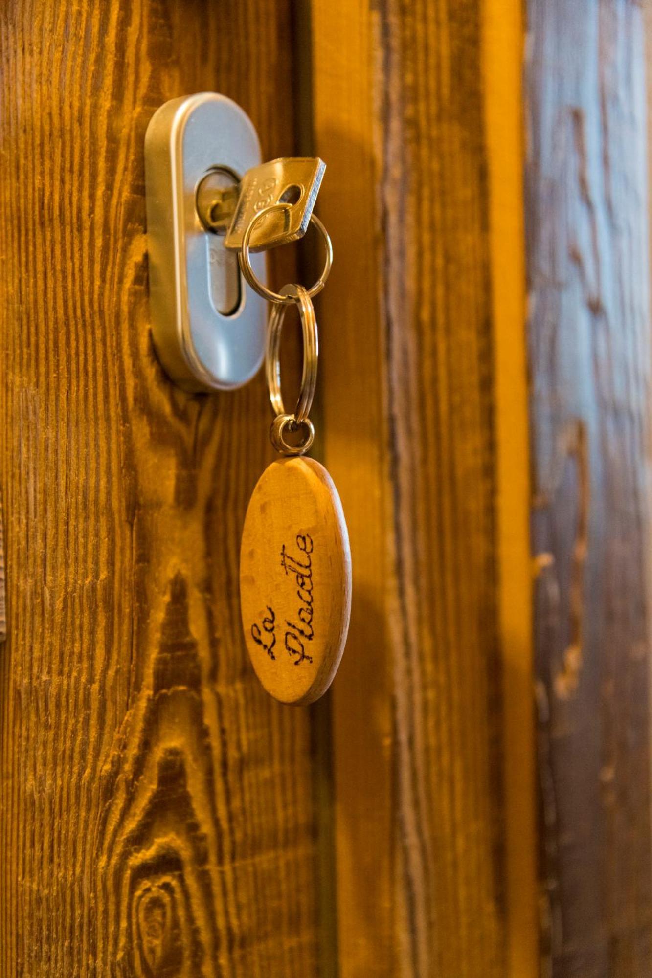La Placette - Albergo Diffuso E Trattoria Usseaux Dış mekan fotoğraf