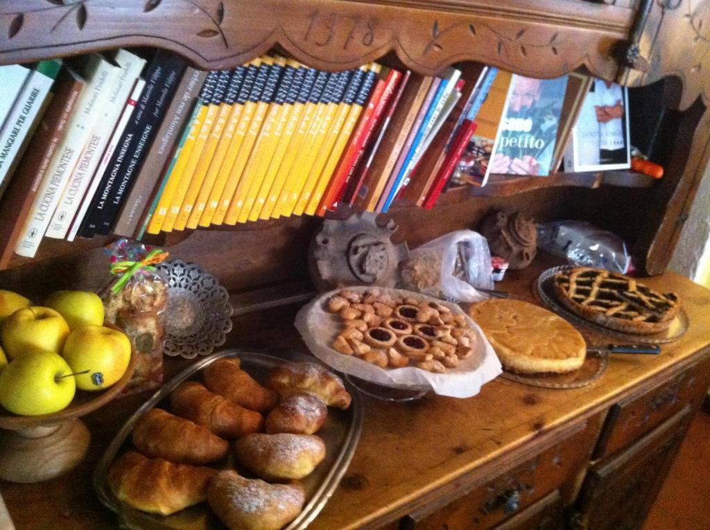La Placette - Albergo Diffuso E Trattoria Usseaux Dış mekan fotoğraf